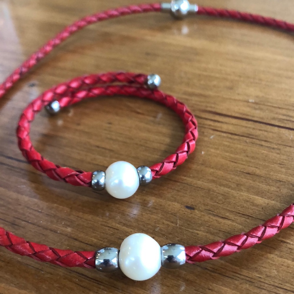 Easy Closure Necklace & Coil Bracelet